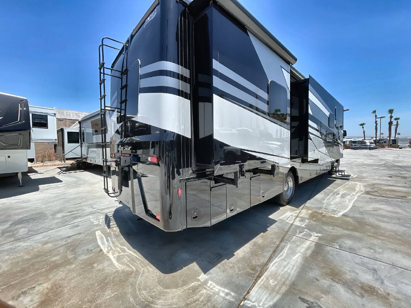 A photo of this 2026 Newmar Bay Star 3626