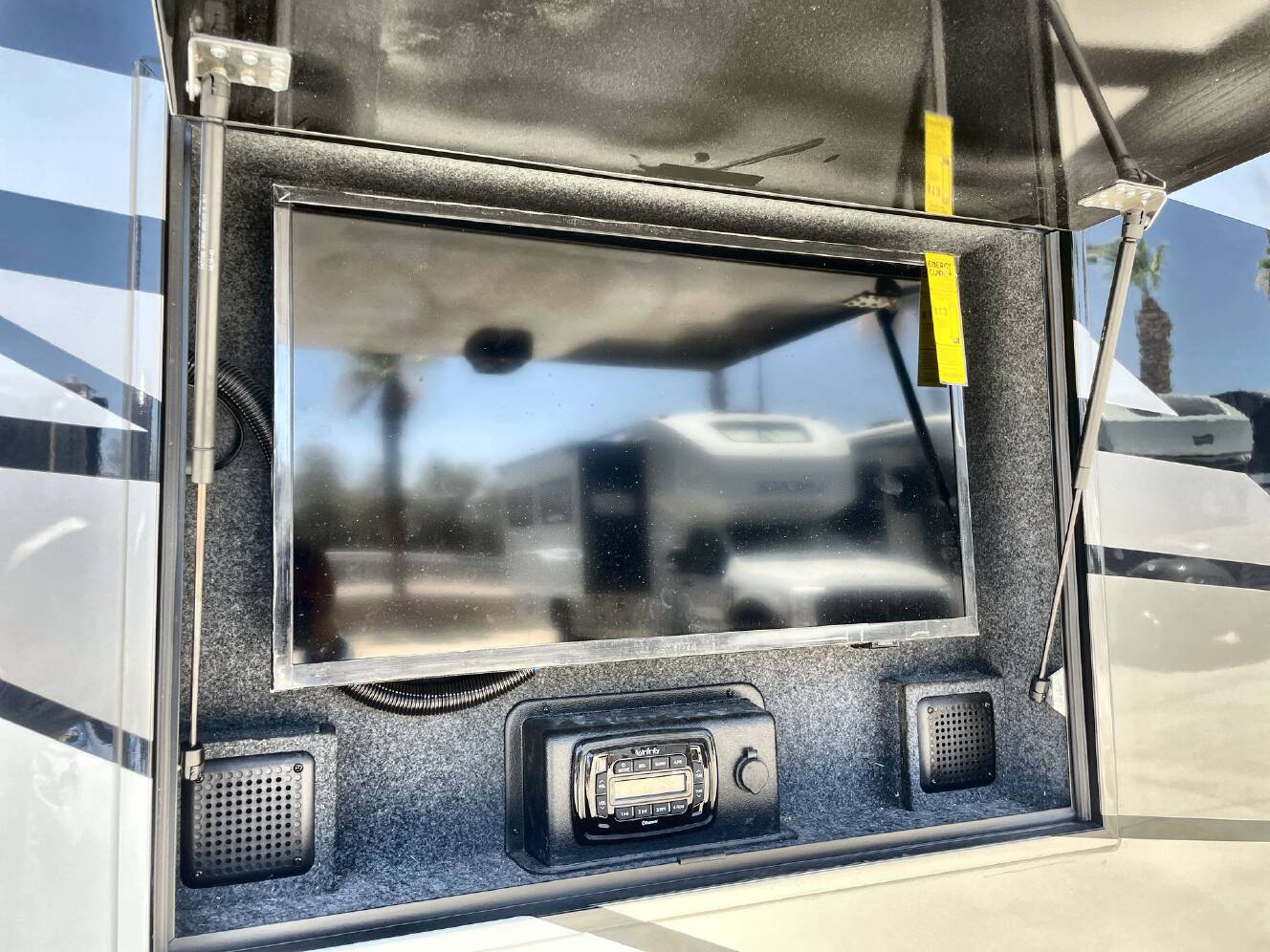 A photo of this 2026 Newmar Bay Star 3626