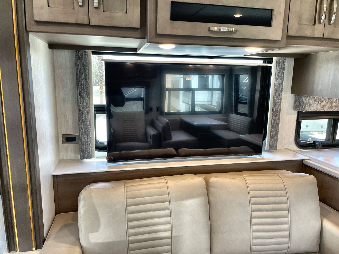 A photo of this 2026 Newmar Bay Star 3626