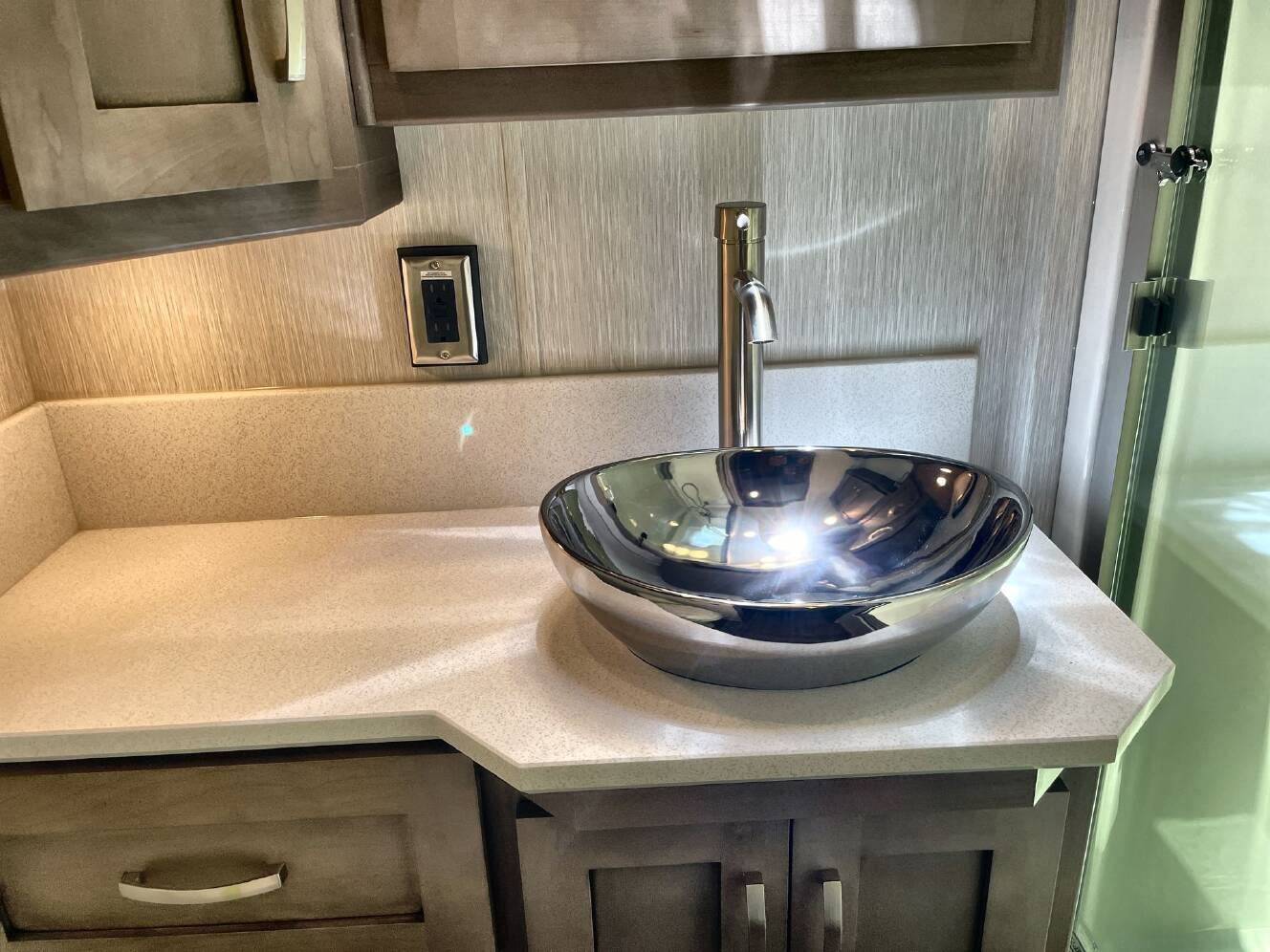 A photo of this 2026 Newmar Bay Star 3626