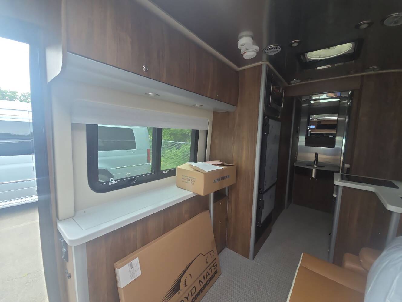 A photo of this 2026 Airstream Atlas MS