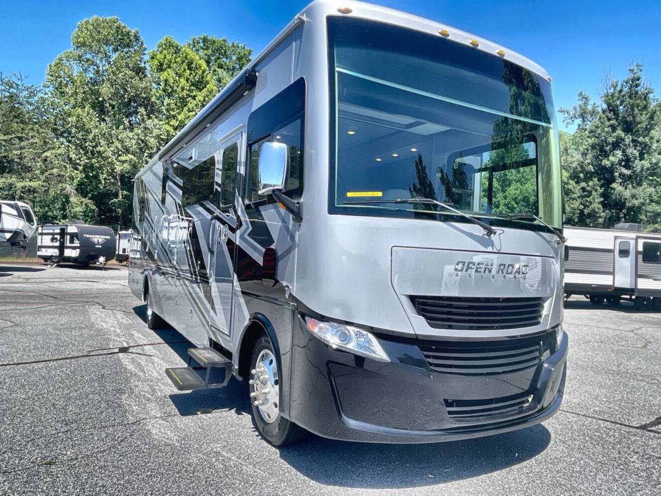 A photo of this 2025 Tiffin Motorhomes ALLEGRO OPEN ROAD 36LA