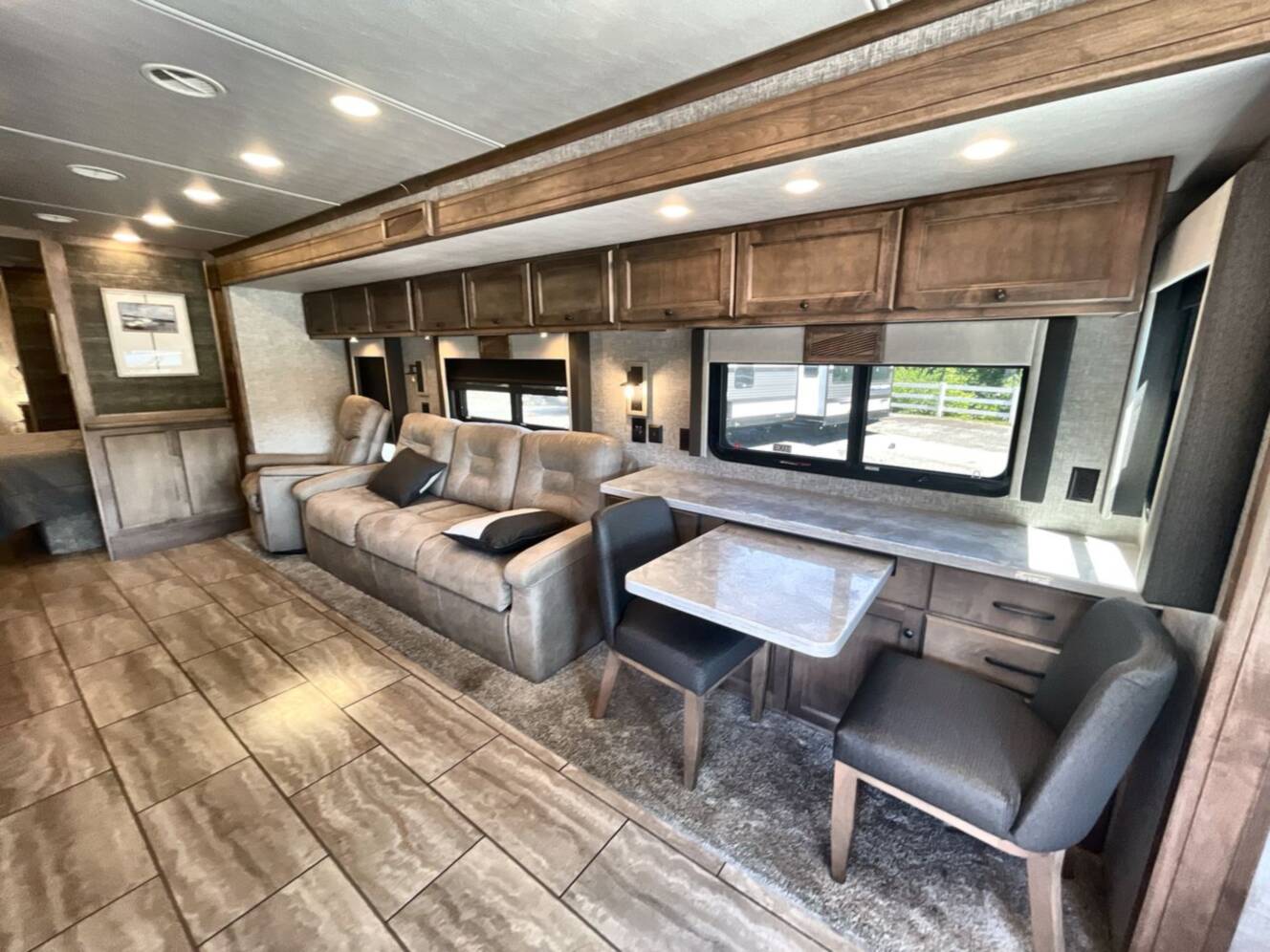 A photo of this 2025 Tiffin Motorhomes ALLEGRO OPEN ROAD 36LA