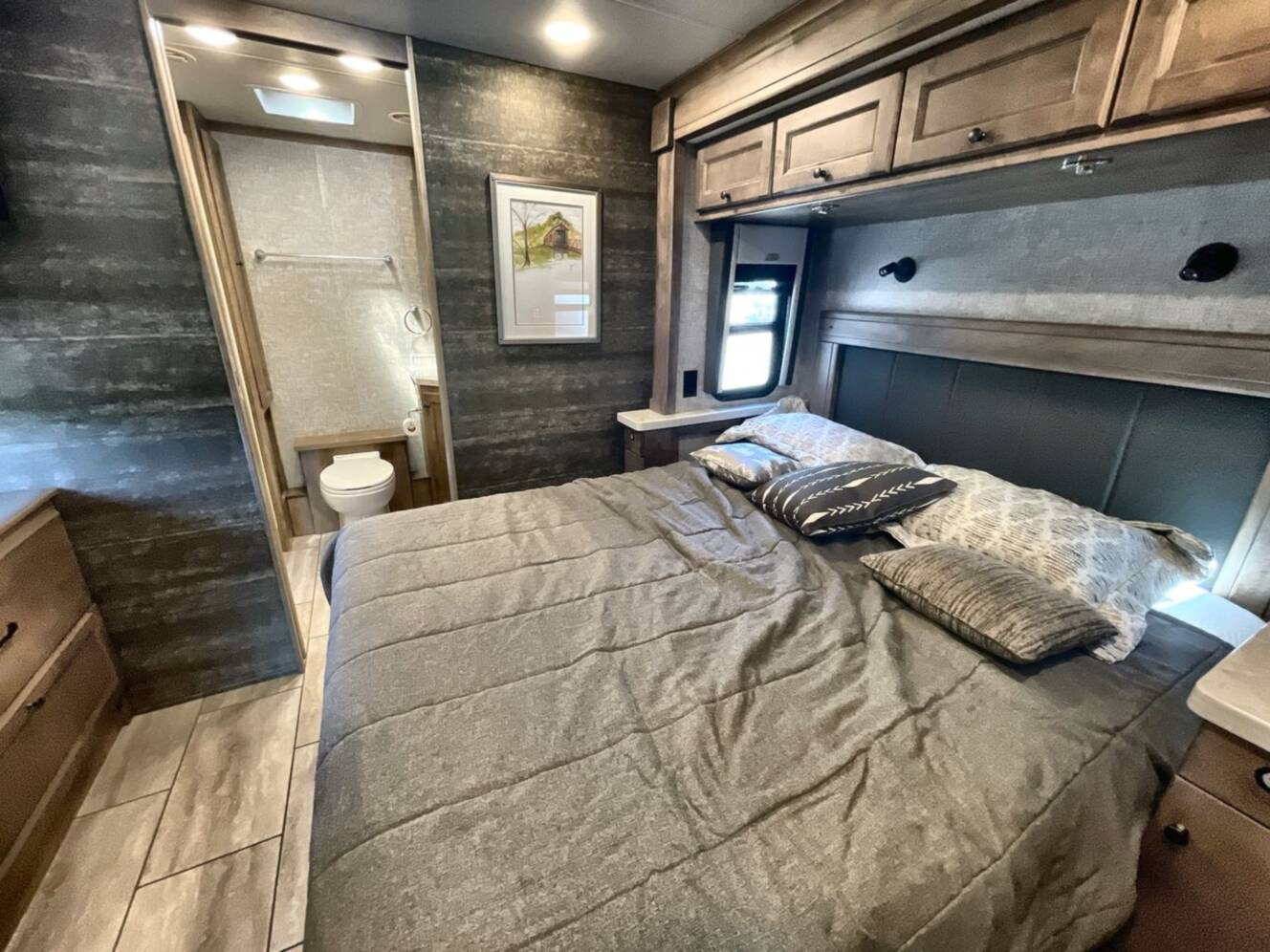 A photo of this 2025 Tiffin Motorhomes ALLEGRO OPEN ROAD 36LA