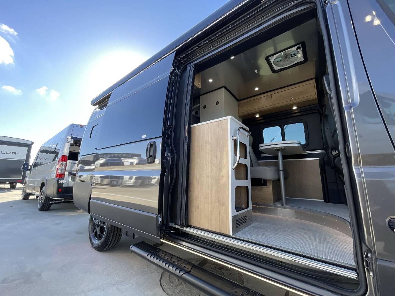 A photo of this 2026 Airstream Rangeline Rangeline