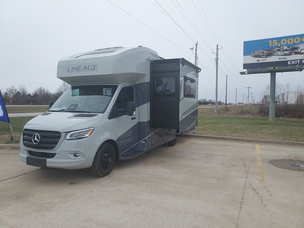 2026 Grand Design Lineage Series M 25TK in strafford MO