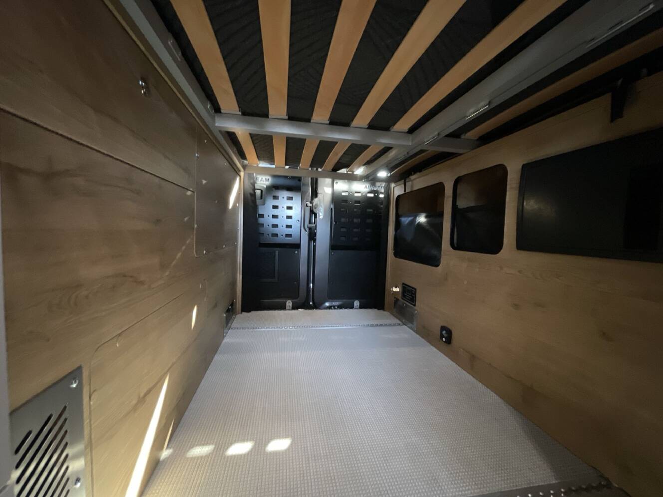 A photo of this 2026 Airstream Rangeline Rangeline