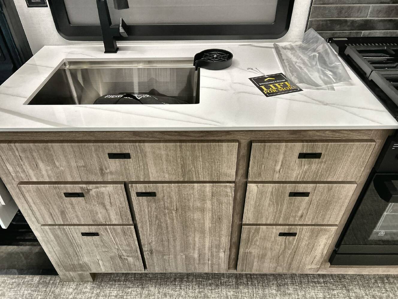 A photo of this 2026 Grand Design Lineage Series F 31ZW