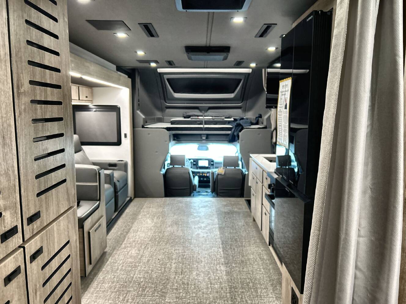 A photo of this 2026 Grand Design Lineage Series F 31ZW