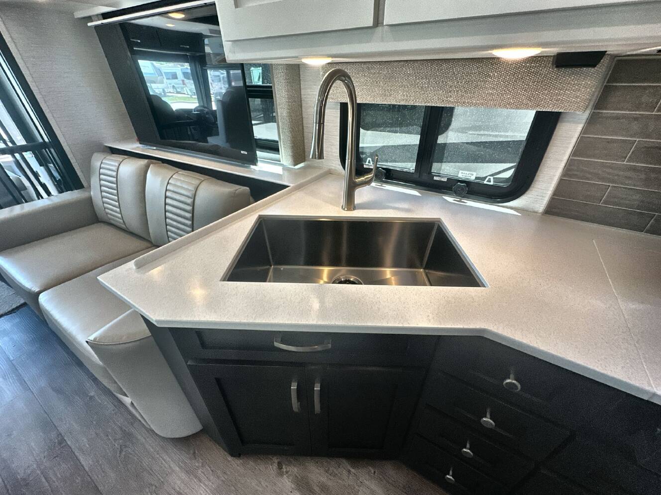 A photo of this 2026 Newmar Bay Star 3626