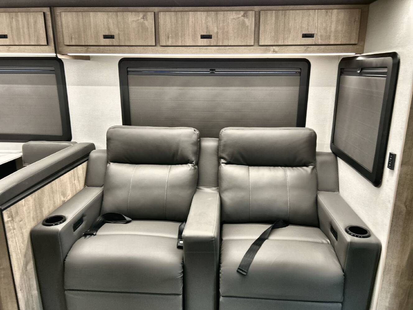 A photo of this 2026 Grand Design Lineage Series F 31ZW