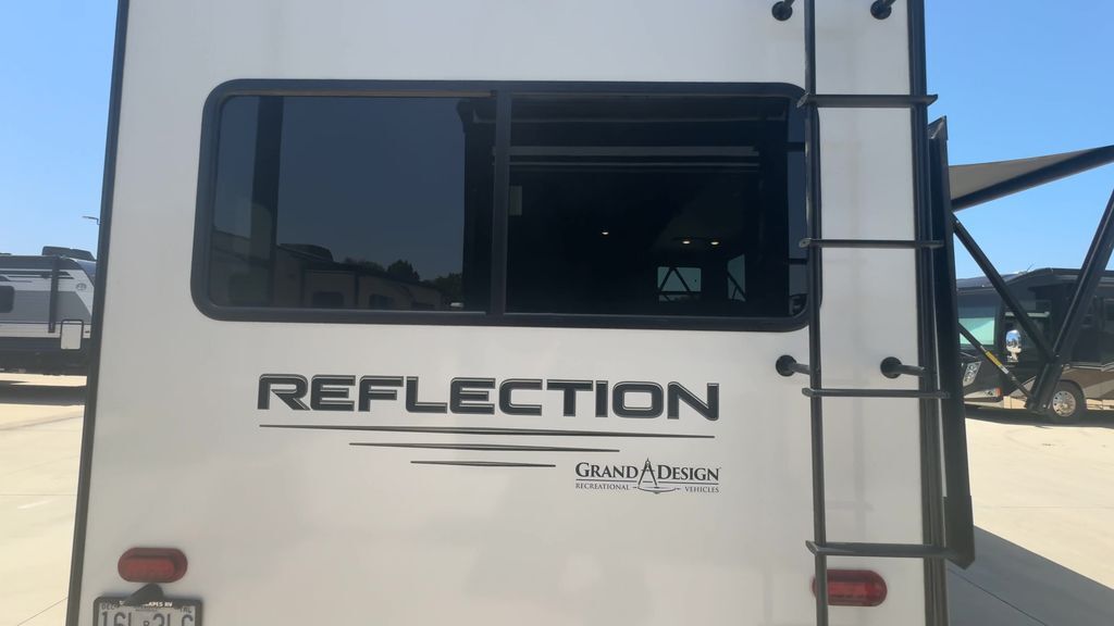 2022 Grand Design REFLECTION 303RLS in strafford MO