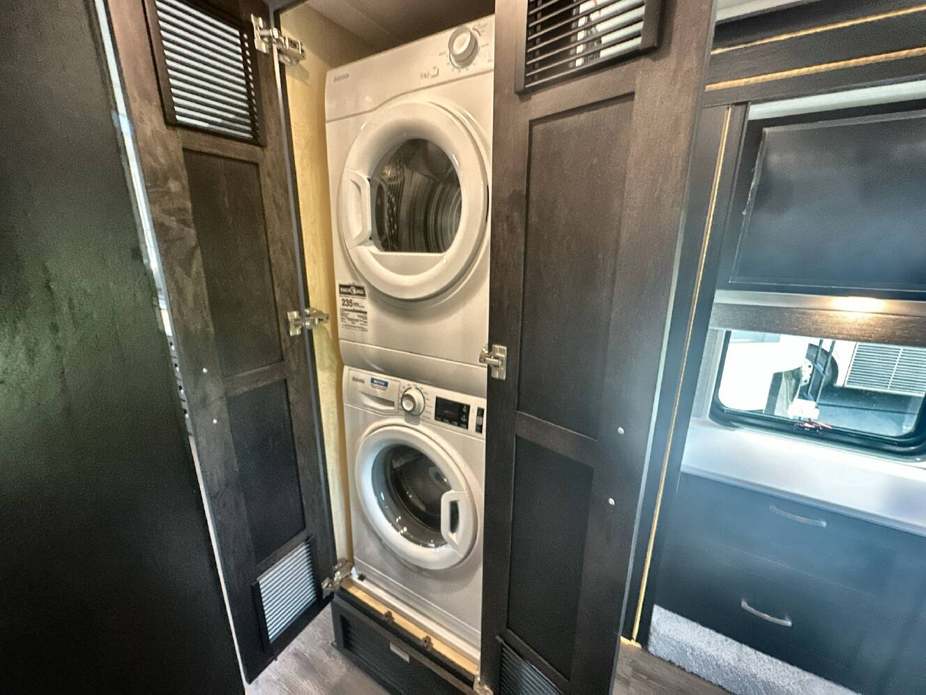A photo of this 2026 Newmar Bay Star 3626