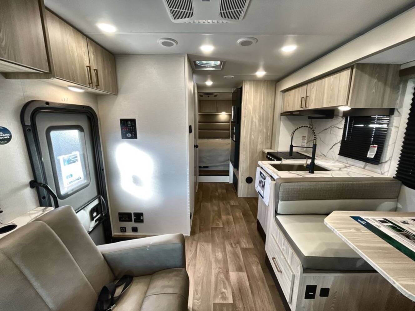 A photo of this 2026 East To West Entrada 2800S