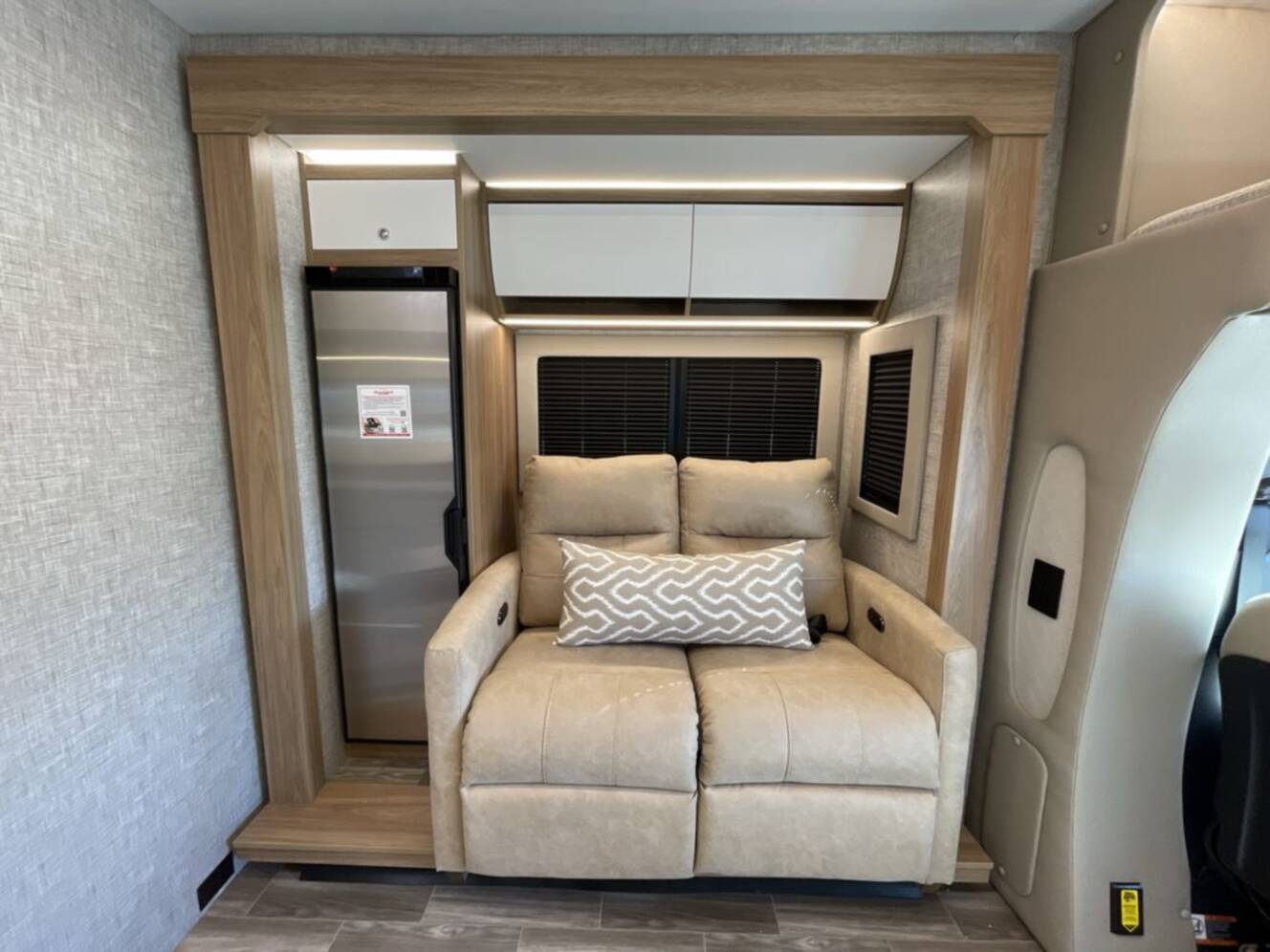 A photo of this 2026 Tiffin Motorhomes Wayfarer 25XLW