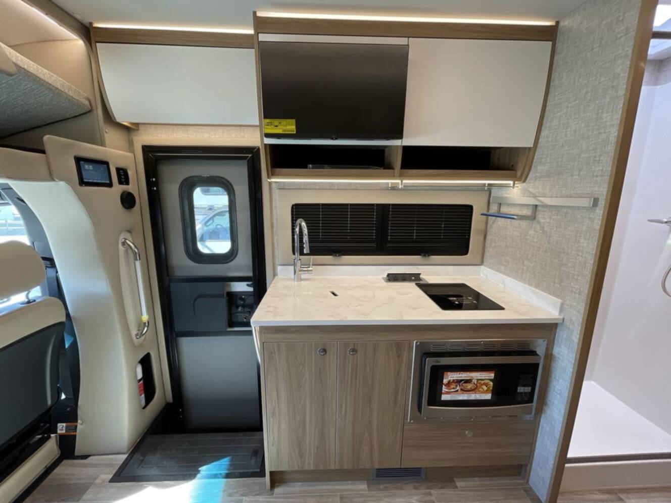 A photo of this 2026 Tiffin Motorhomes Wayfarer 25XLW