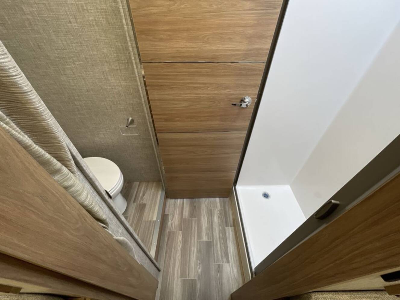 A photo of this 2026 Tiffin Motorhomes Wayfarer 25XLW