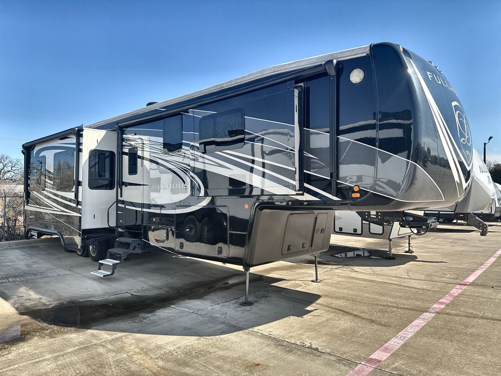 2021 DRV Full House JX450 in east denton TX