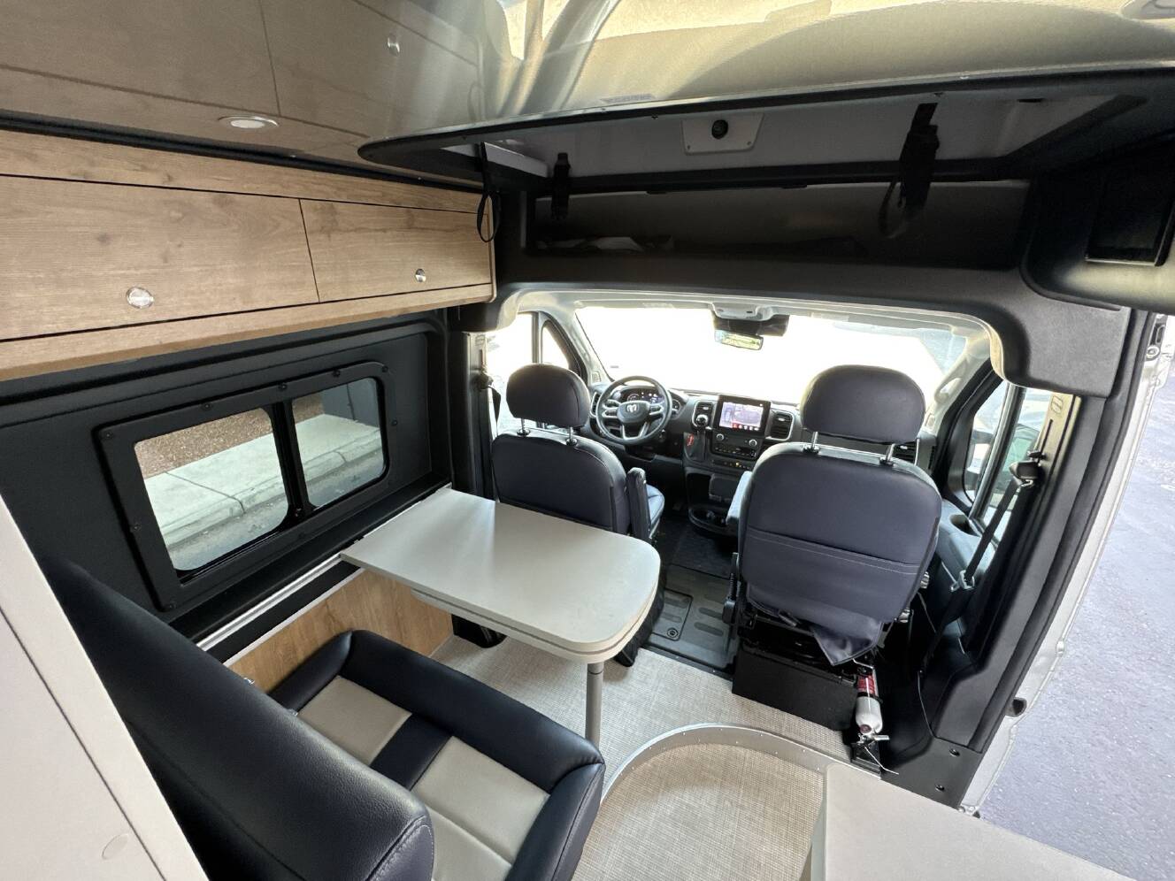 A photo of this 2026 Airstream Rangeline Rangeline