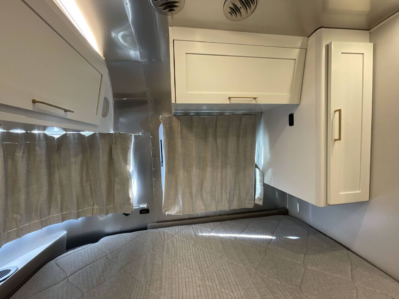 A photo of this 2024 Airstream Classic 30RB TWIN