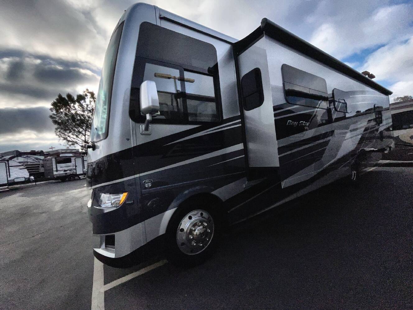 A photo of this 2026 Newmar Bay Star 3629