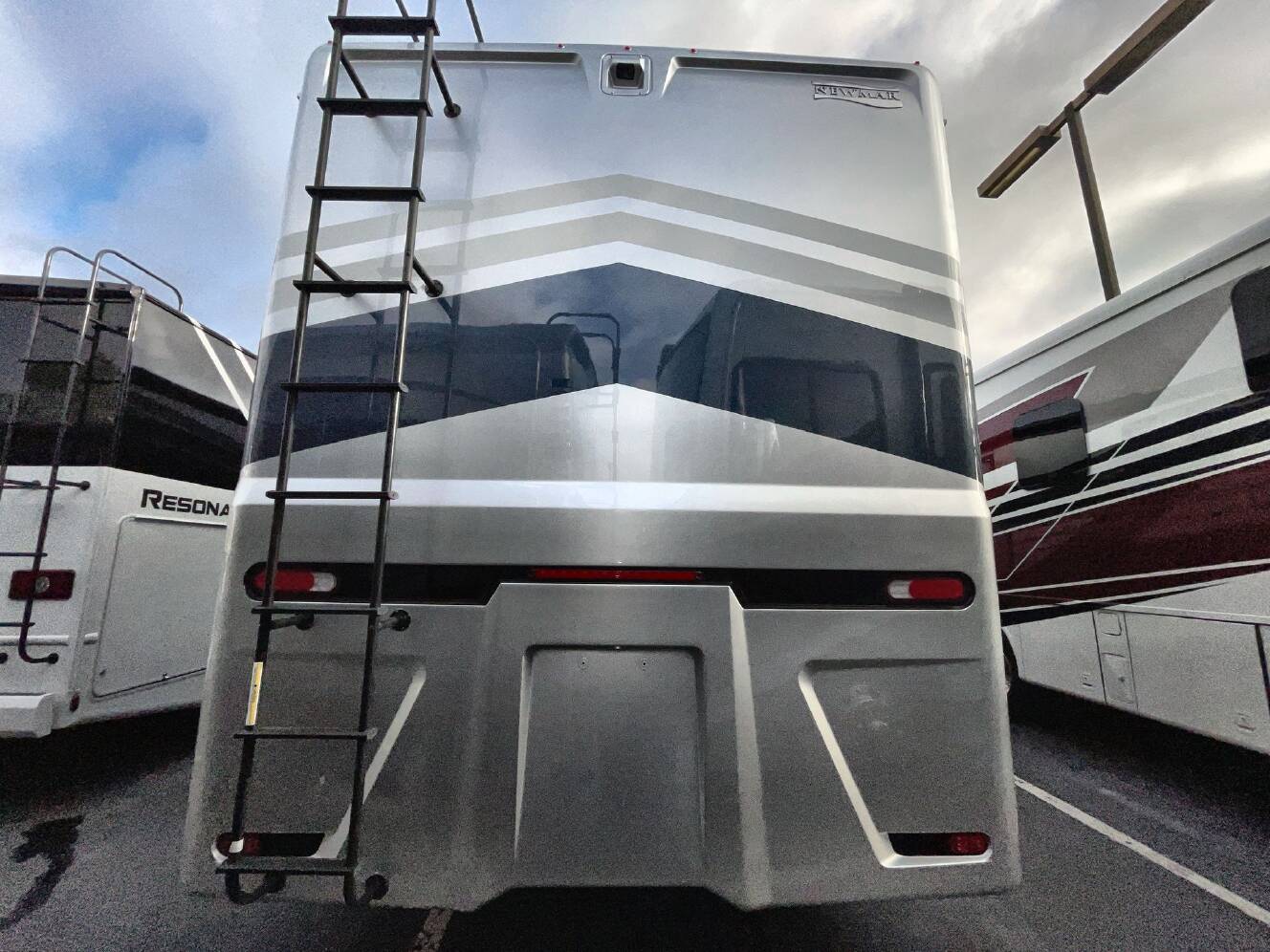 A photo of this 2026 Newmar Bay Star 3629