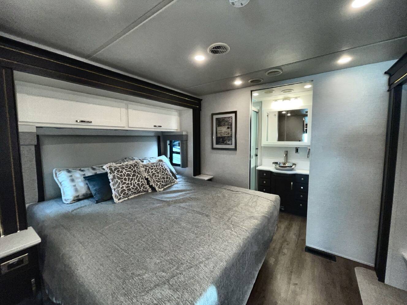 A photo of this 2026 Newmar Bay Star 3629
