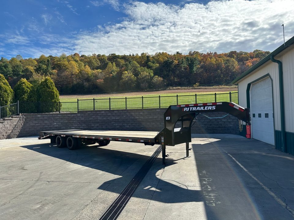 2026 PJ Trailers LD in Cocolamus, PA