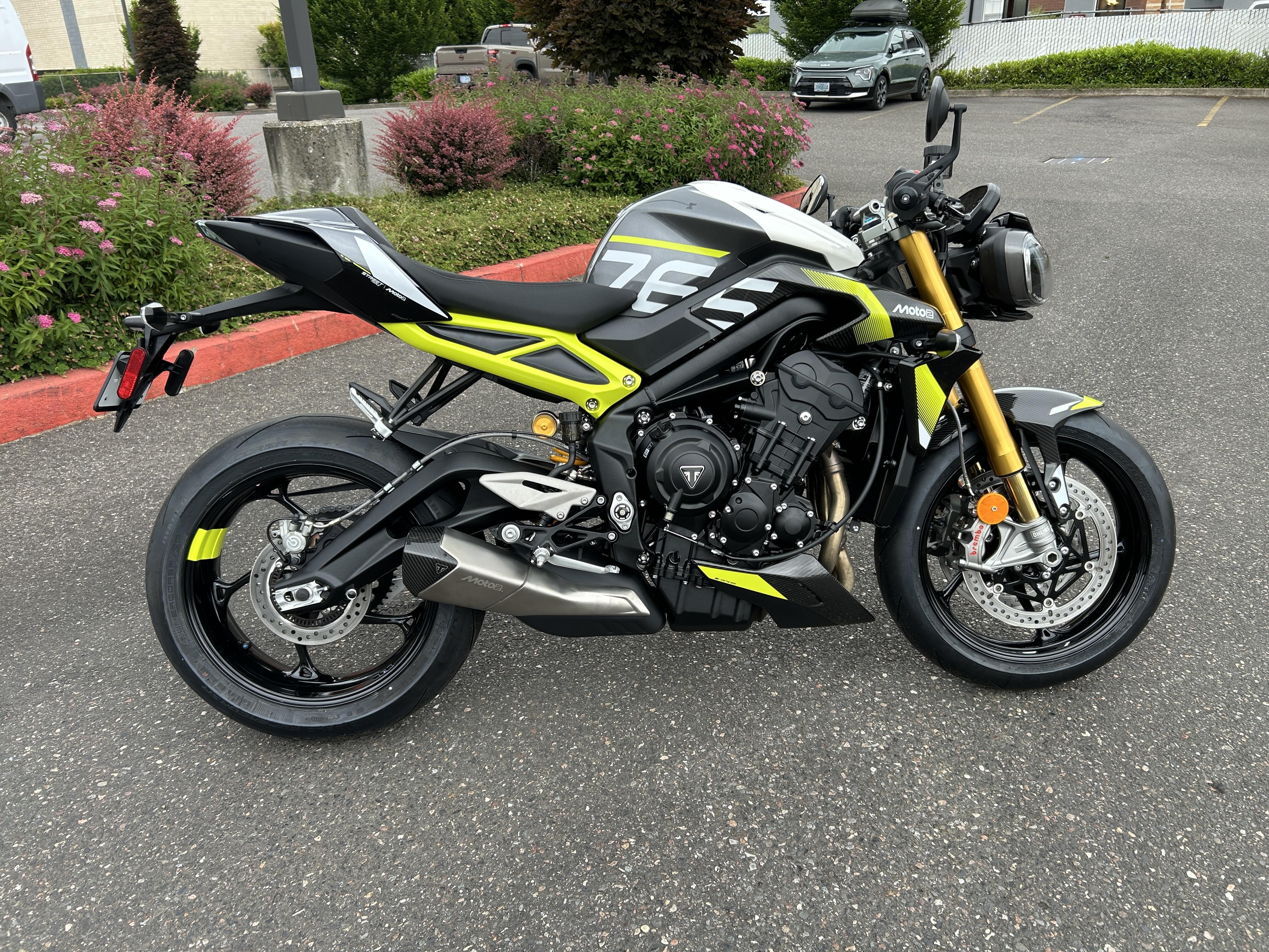 2026 Triumph STREET TRIPLE MOTO2 ED BASE in Portland, OR