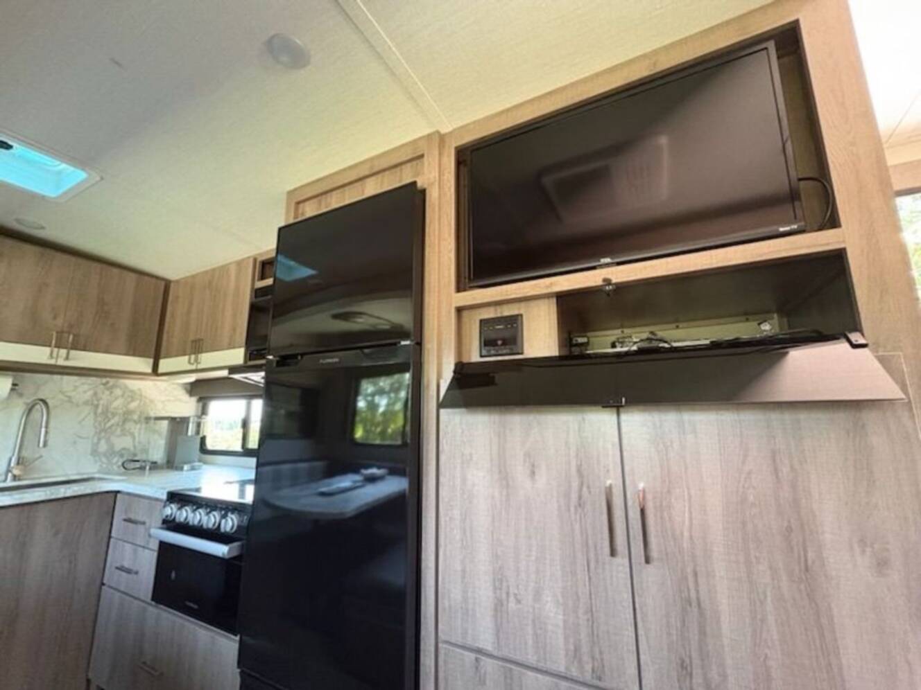 A photo of this 2022 Grand Design Imagine 2600RB
