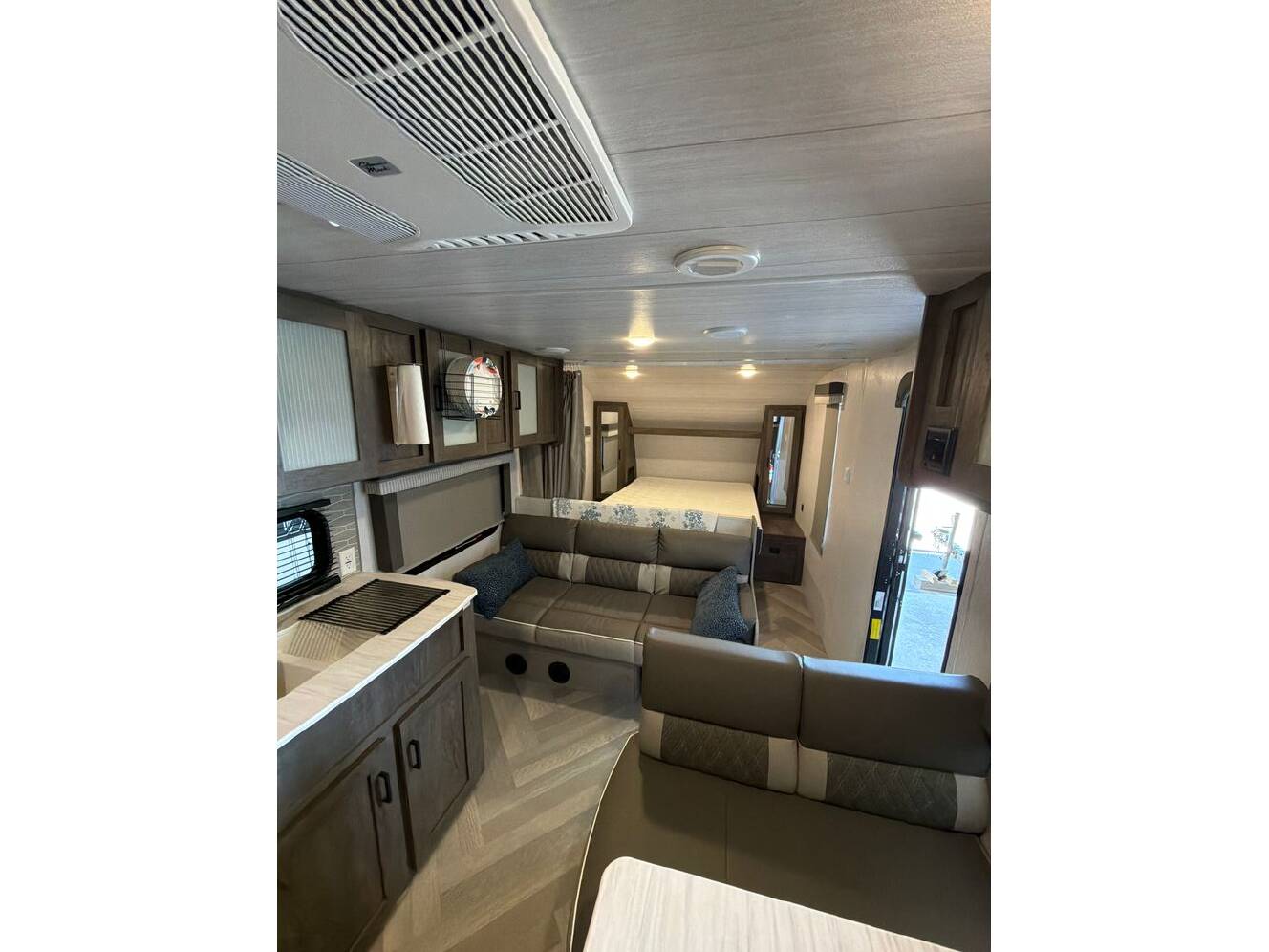 A photo of this 2022 Forest River Salem Cruise Lite 261BHXL