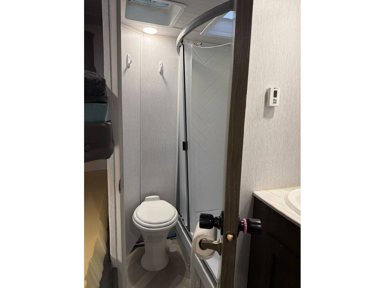 A photo of this 2022 Forest River Salem Cruise Lite 261BHXL
