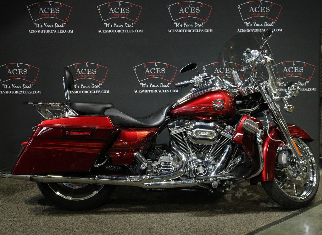 2013 Harley-Davidson FLHRSE5 - CVO Road King CVO in Frederick, CO