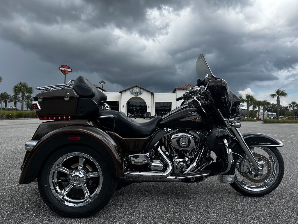 2013 Harley-Davidson Trike FLHTCUTG - Tri Glide Ultra Classic ULTRA CLASSIC® in St. Augustine, FL