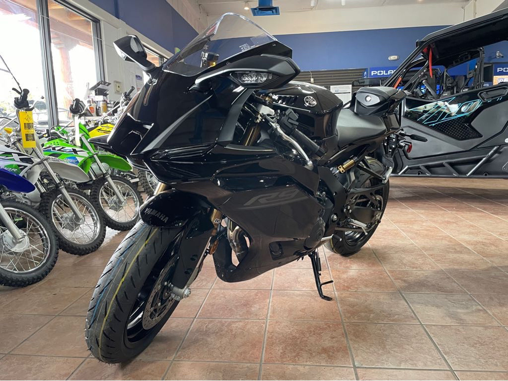 2027 Yamaha YZF R9 R9 in Santa Fe, NM