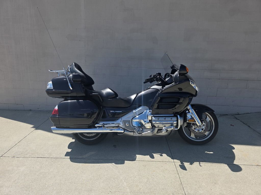 2010 Honda Gold Wing ABS in Coldwater, MI