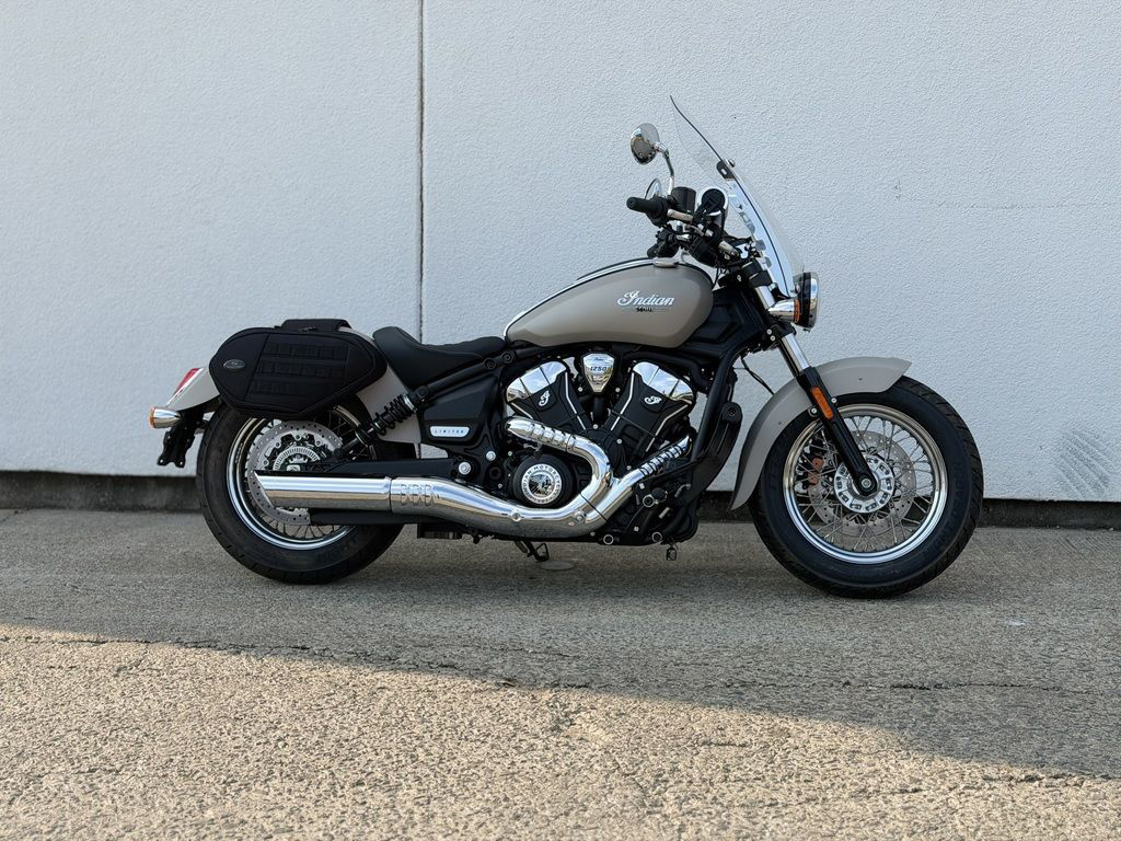 2025 Indian Scout Classic Limited +Tech Silver Quartz Smoke LIMITED + TECH in Huntsville, AL