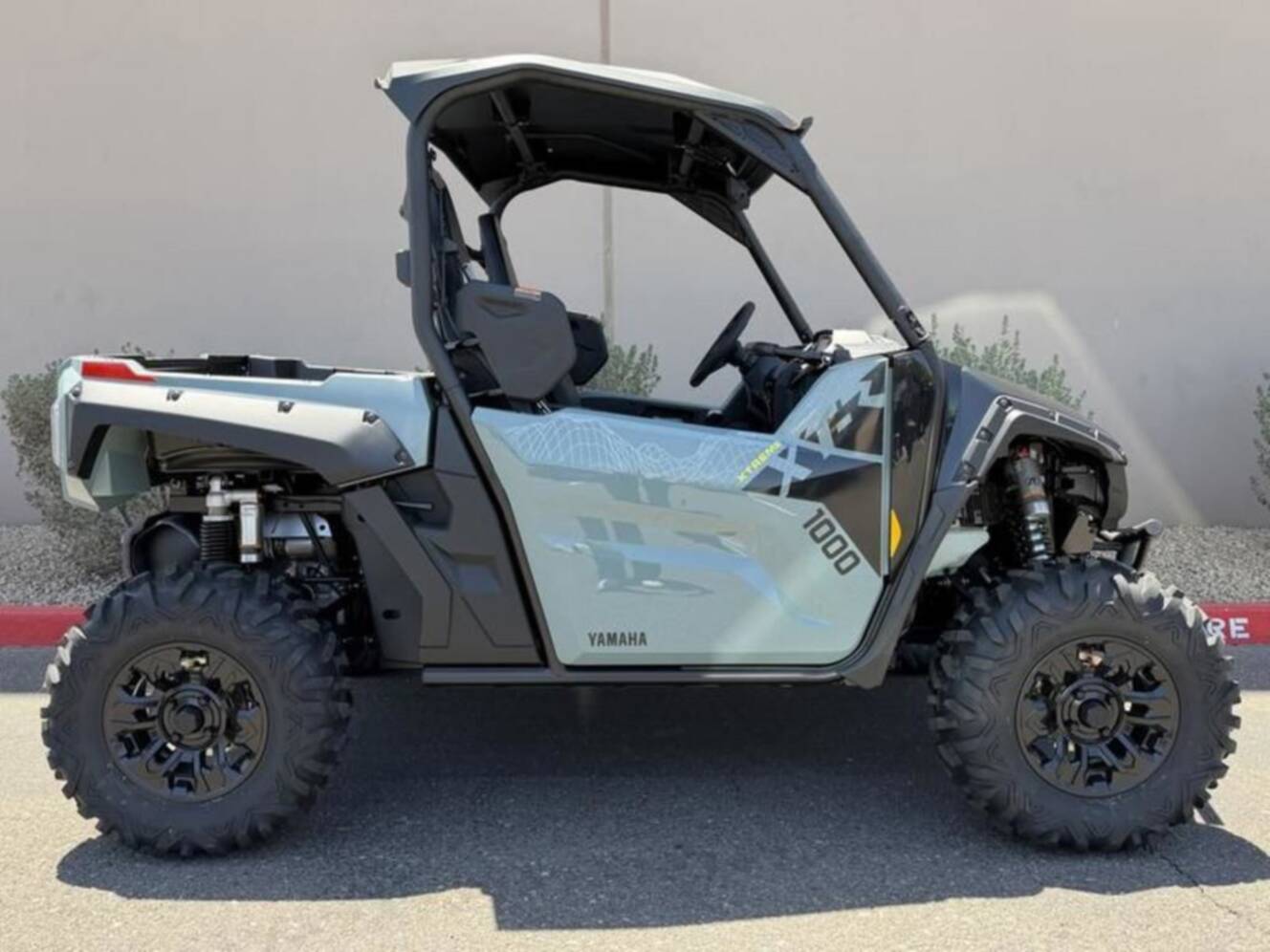 A photo of this 2026 Yamaha Wolverine X2 1000 Xt-R