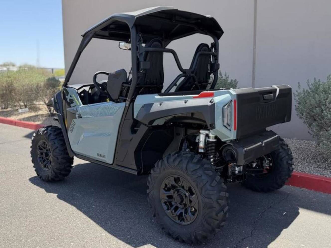A photo of this 2026 Yamaha Wolverine X2 1000 Xt-R