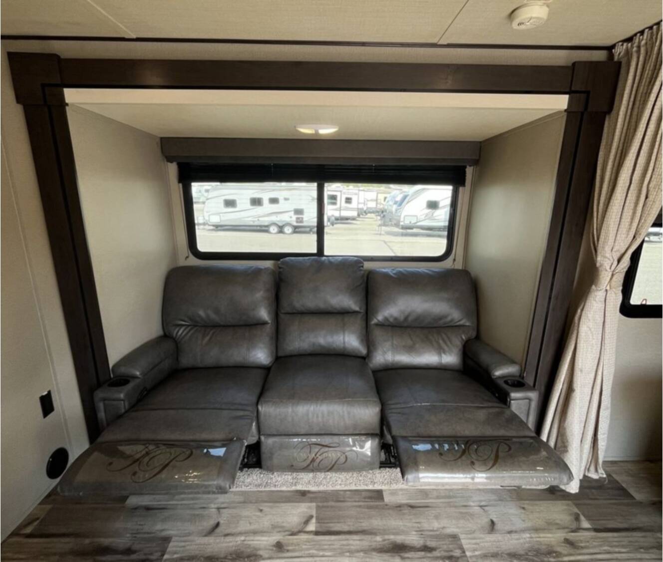 A photo of this 2023 Grand Design Transcend Xplor 200MK