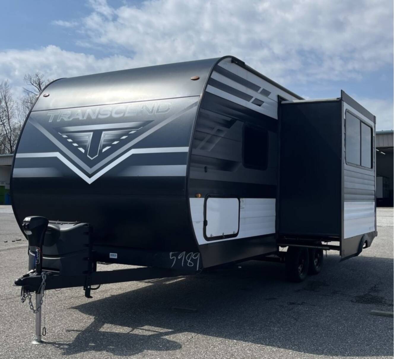 A photo of this 2023 Grand Design Transcend Xplor 200MK