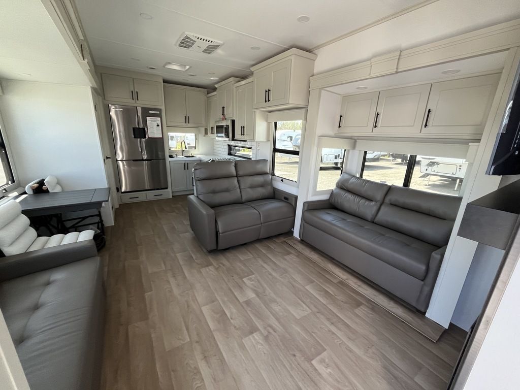 View more photos of this listing