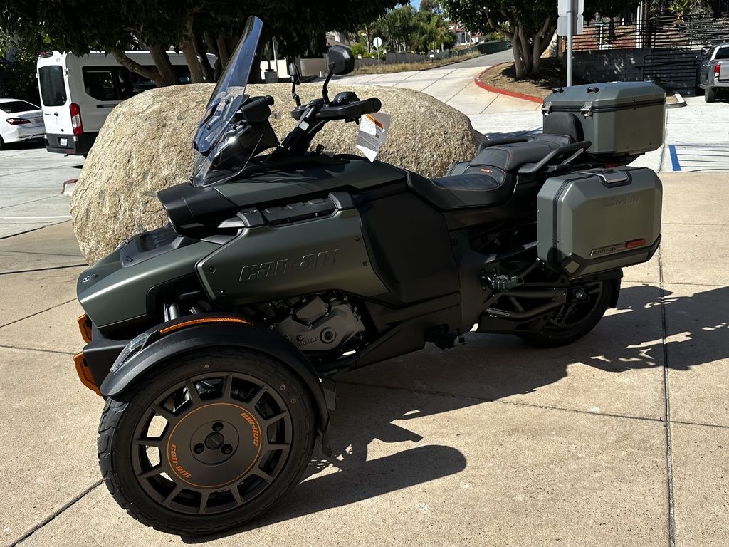 2026 Can-Am Canyon Redrock REDROCK in Escondido, CA