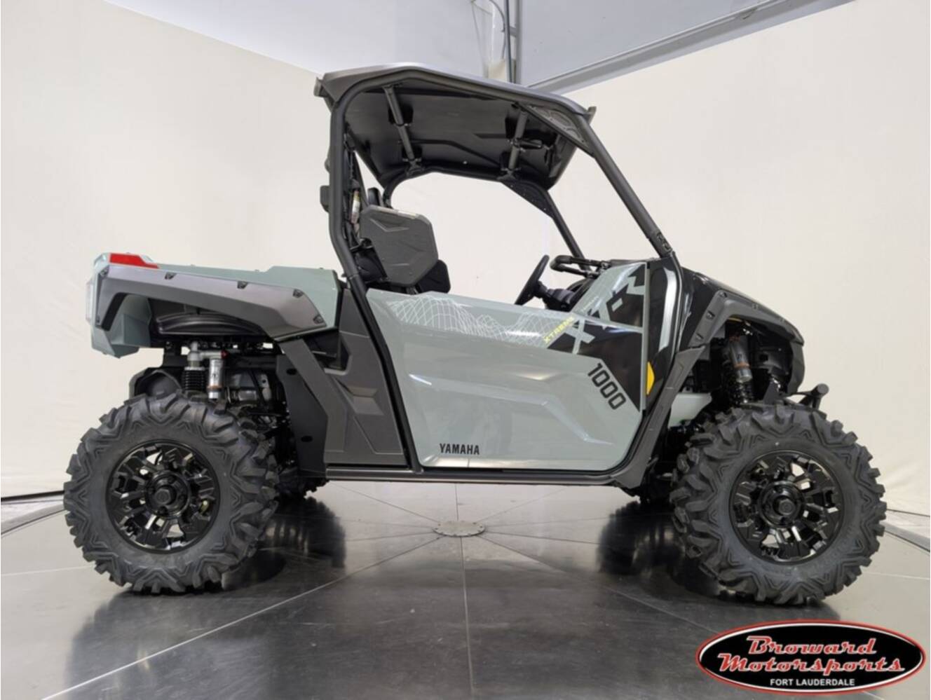 A photo of this 2026 Yamaha Wolverine X2 1000 Xt-R
