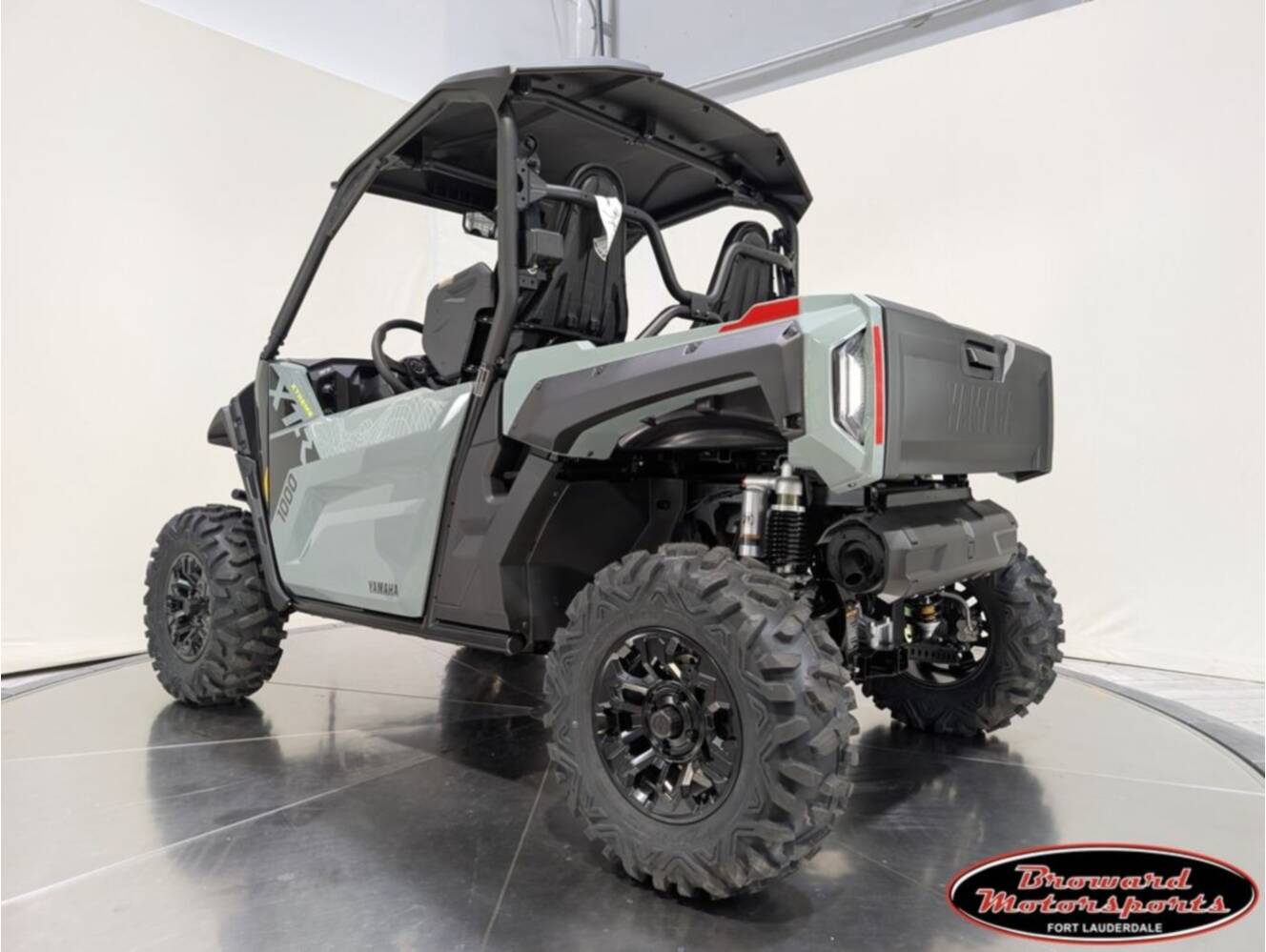 A photo of this 2026 Yamaha Wolverine X2 1000 Xt-R