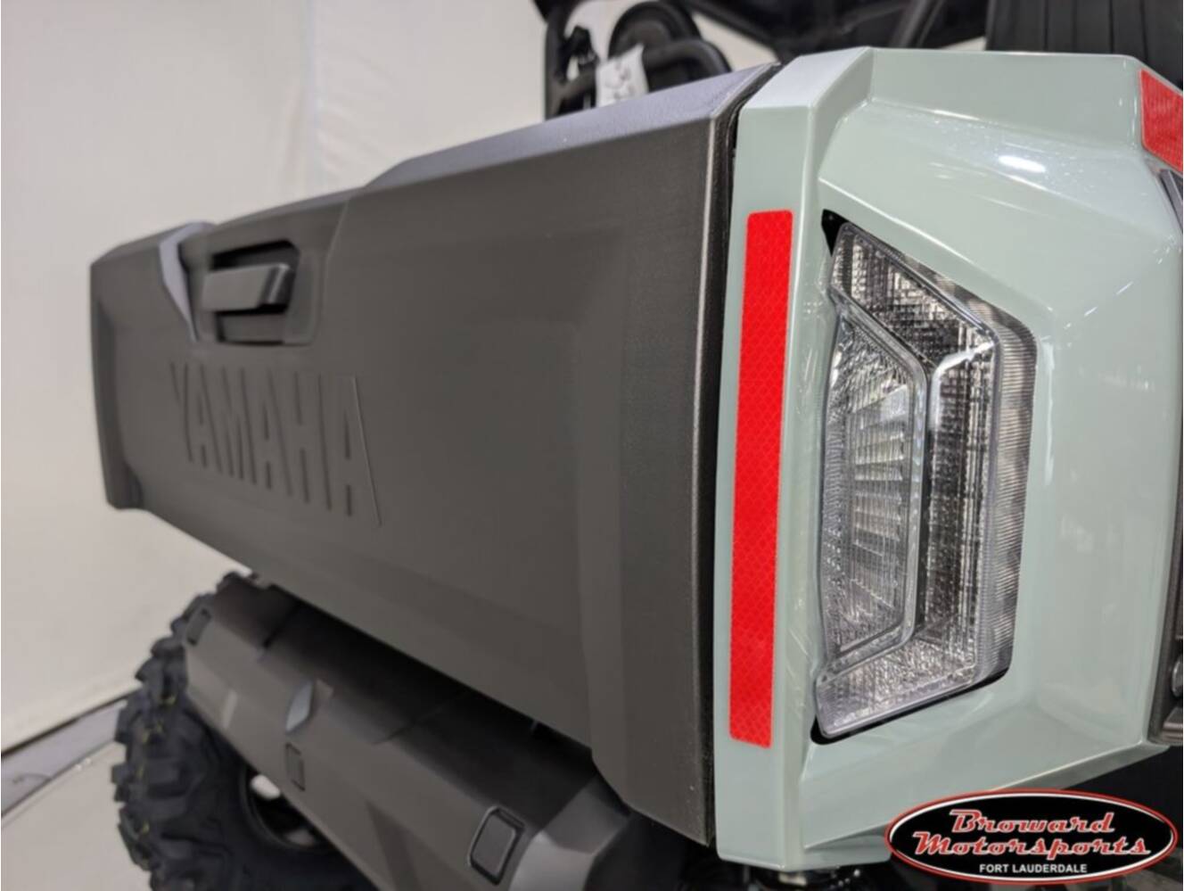 A photo of this 2026 Yamaha Wolverine X2 1000 Xt-R