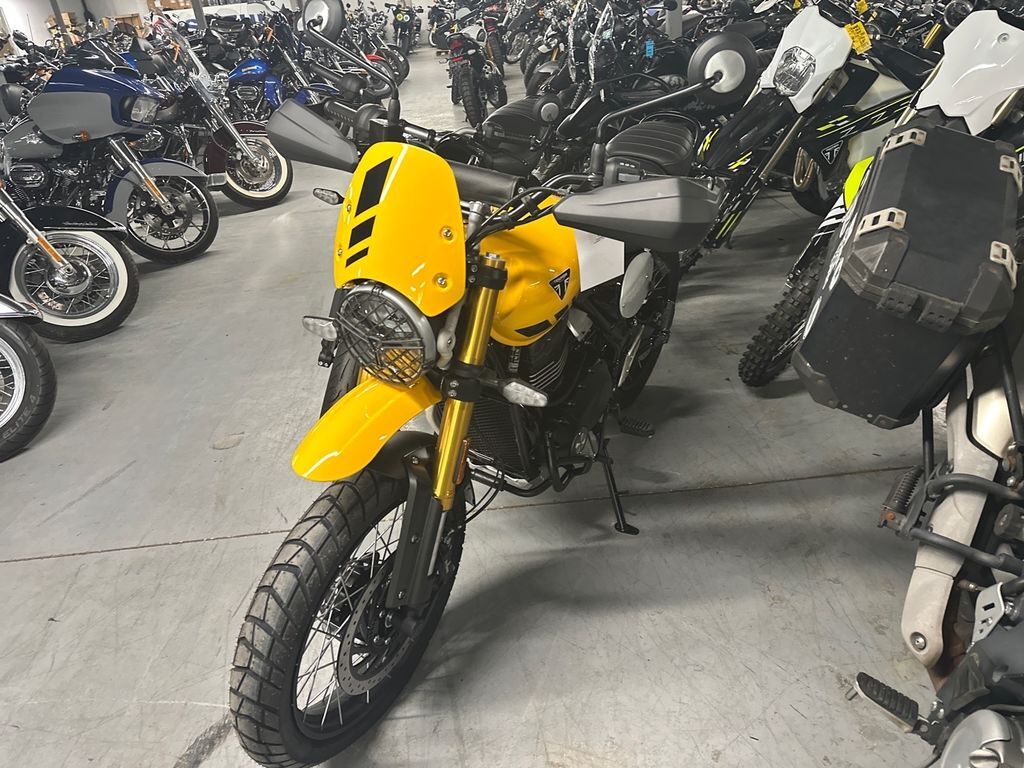 2026 Triumph Scrambler 400 XC Racing Yellow 400 XC in Augusta, ME