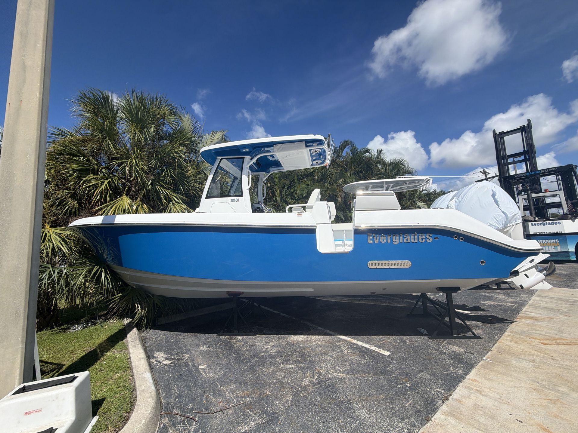 2027 Everglades 285 CC in cape coral FL