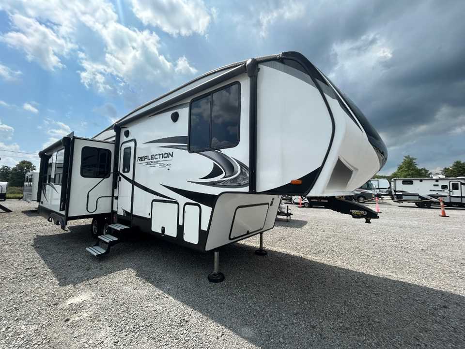 2022 Grand Design Reflection 150 295RL RV