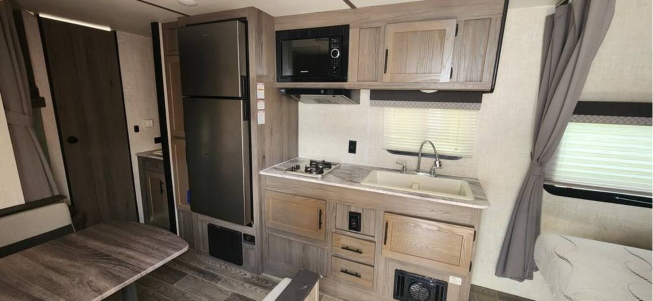 A photo of this 2022 Gulf Stream Ameri-Lite Ultra-Lite 248BH
